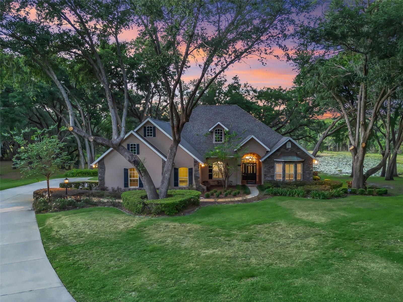 2010 OTTERS POND RD, Fruitland Park, FL 34731