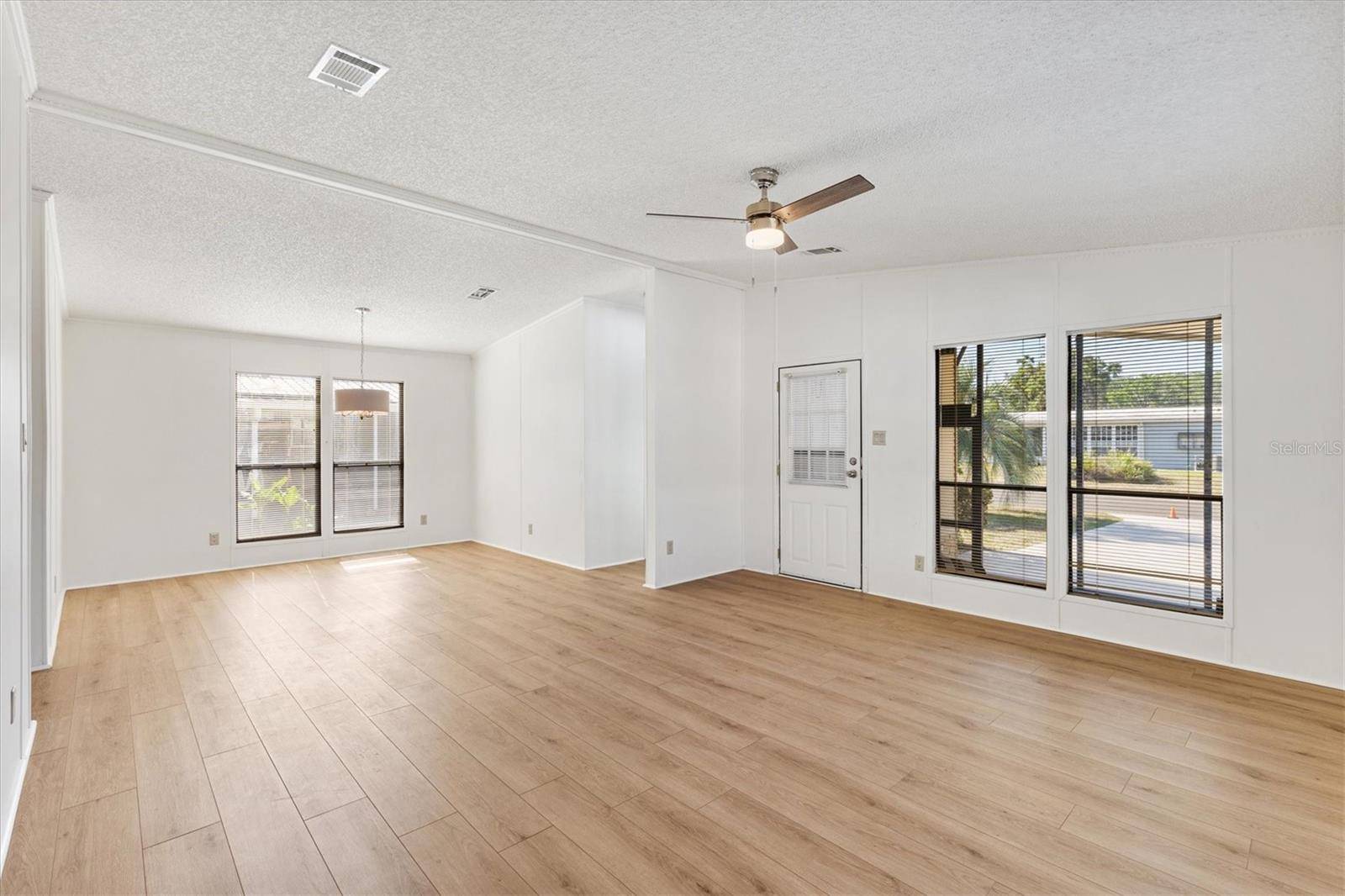 Wildwood, FL 34785,603 ROBIN LN