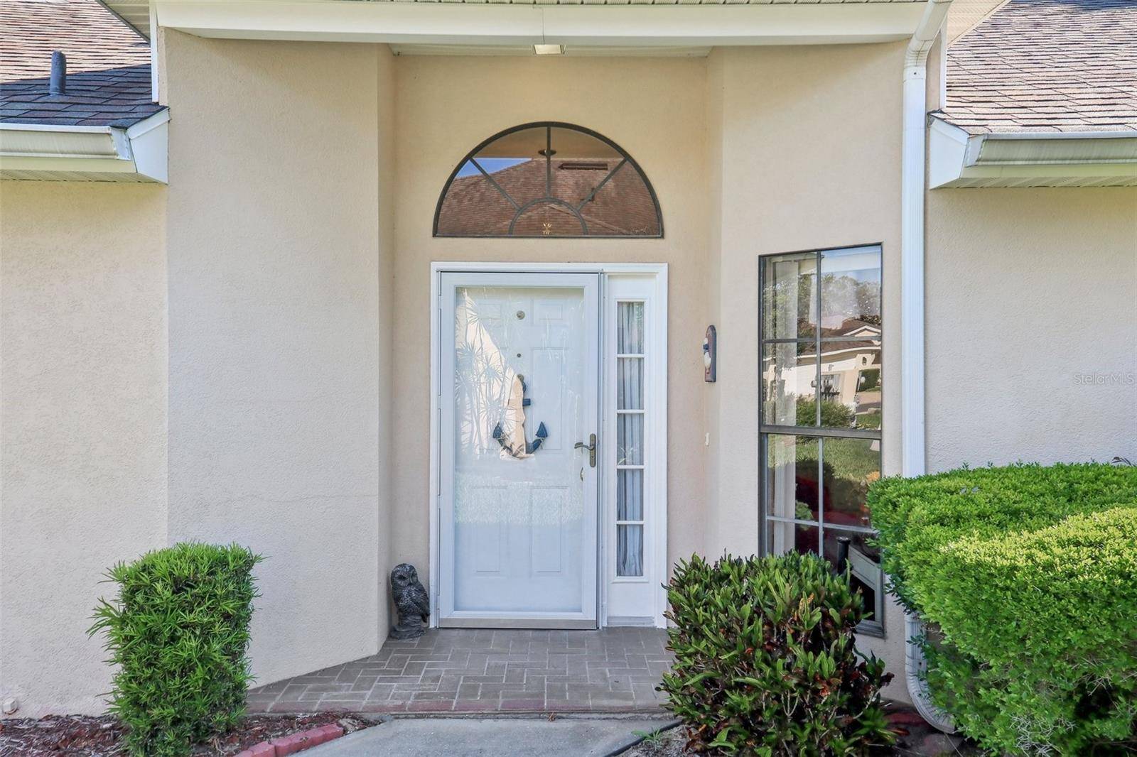 Tavares, FL 32778,236 JUNIPER WAY