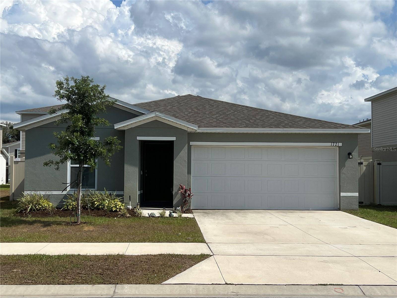 1721 NEBRASKA LOOP, Sumterville, FL 33585