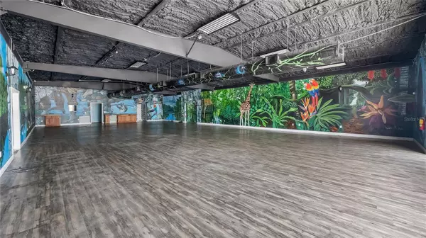 Tavares, FL 32778,324 W BURLEIGH BLVD