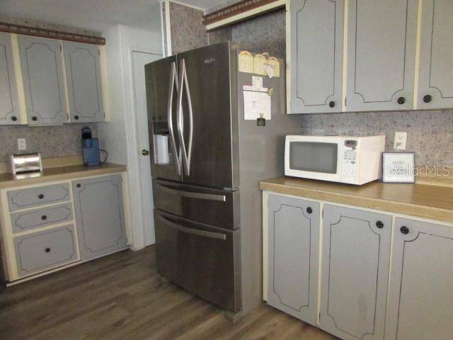 Lady Lake, FL 32159,1014 DUSTIN DR