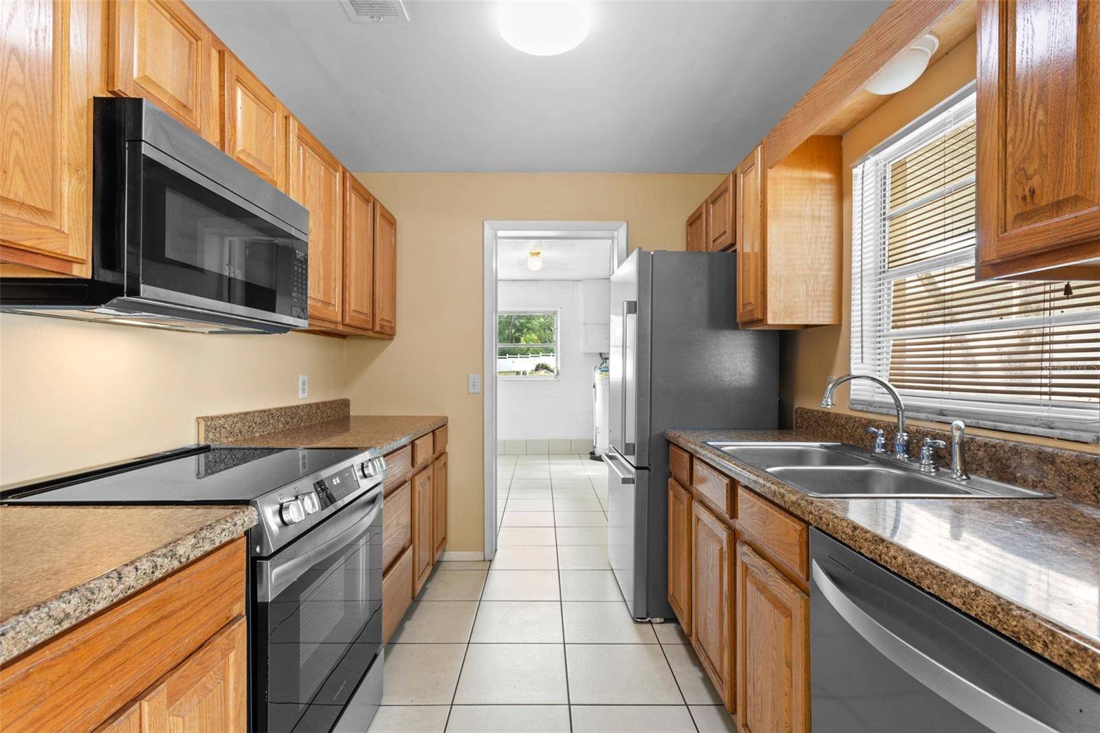 Leesburg, FL 34748,6808 FERN CIR