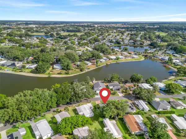 Lady Lake, FL 32159,941 TARRSON BLVD