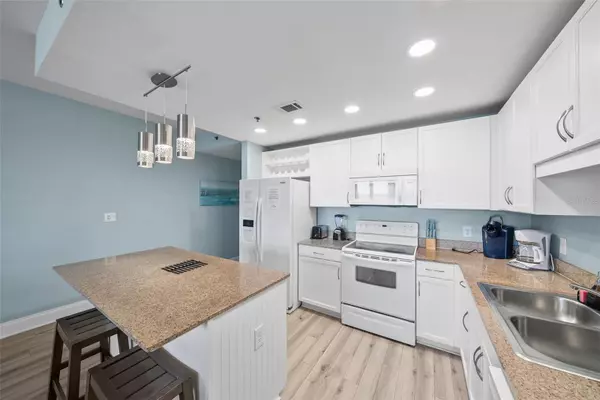 Panama City Beach, FL 32408,9860 S THOMAS DR #923
