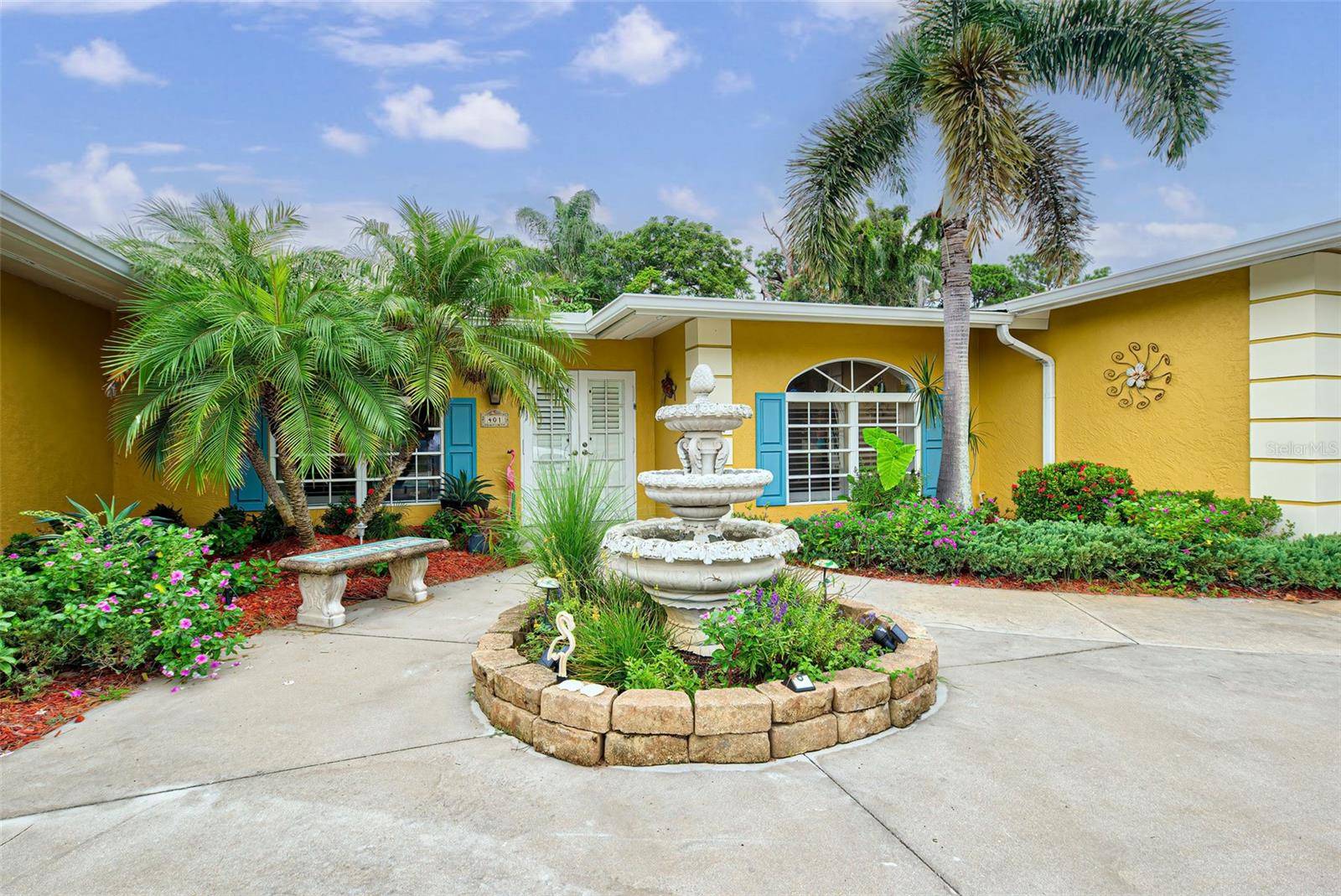 Venice, FL 34285,401 SUNSET DR
