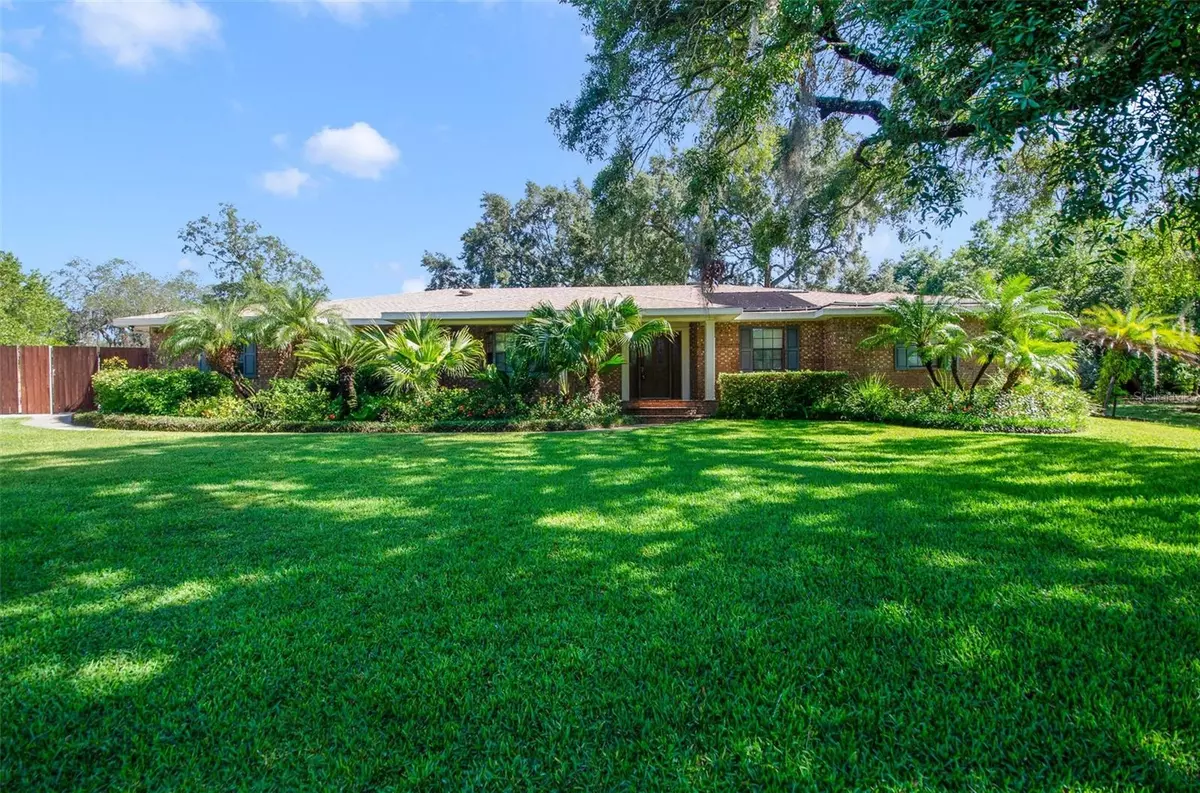 Tavares, FL 32778,15935 J AND J DR