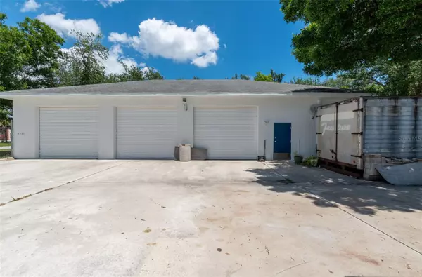 Port St Lucie, FL 34952,1521 SE SOUTH NIEMEYER CIR