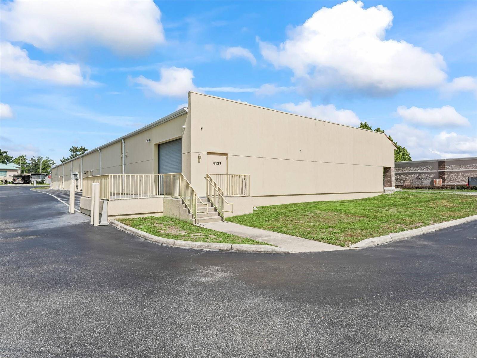 Oxford, FL 34484,4137 COUNTY ROAD 106