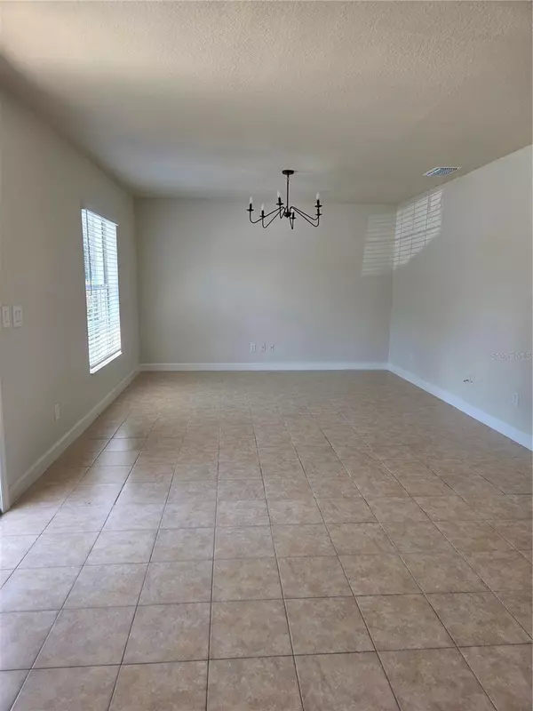 Ocala, FL 34473,15745 SW 33RD AVENUE RD
