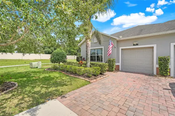 Clermont, FL 34711,3550 FAIRWATERS CT #D