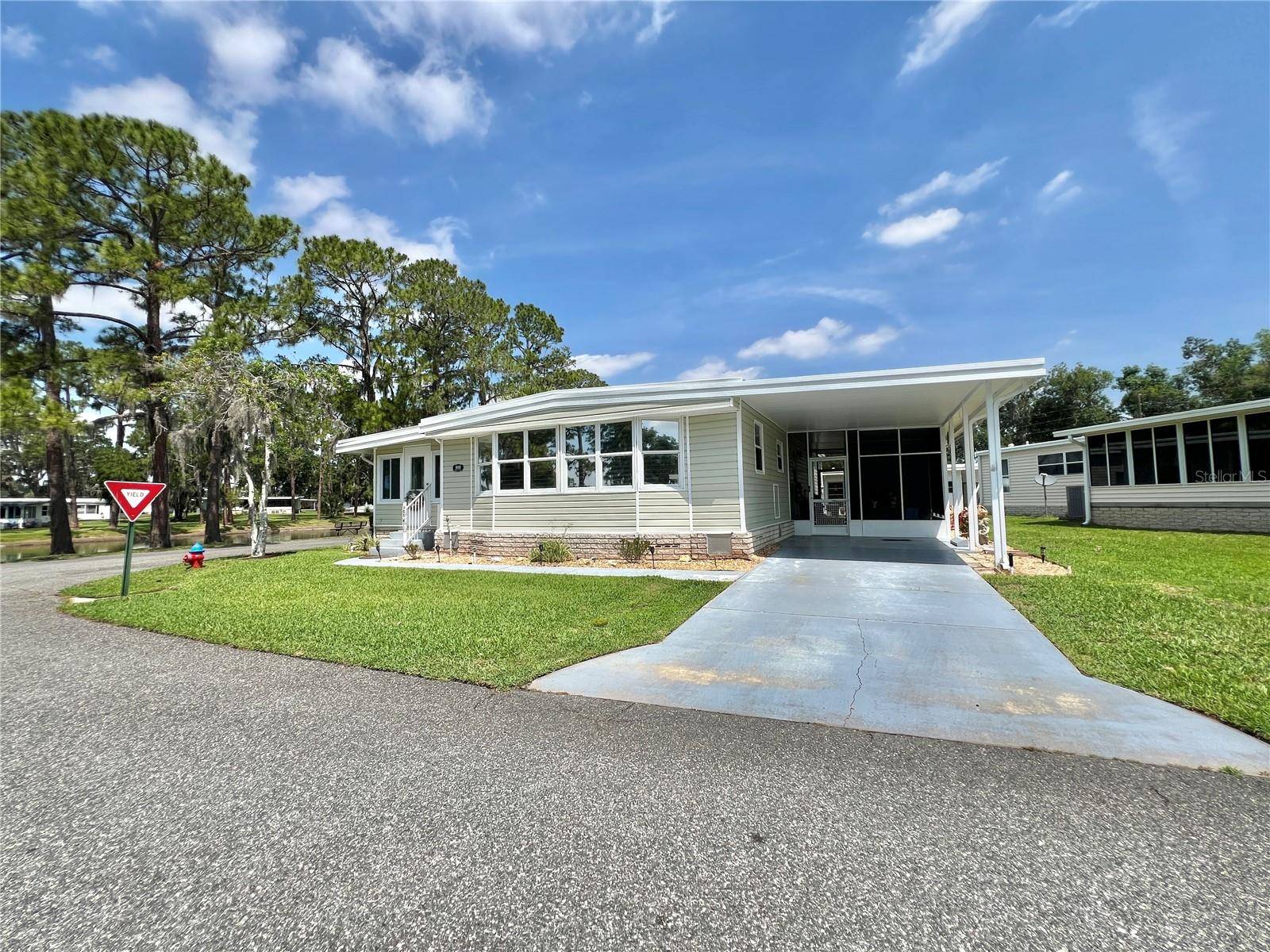 Leesburg, FL 34748,105 TEMPLE CV W