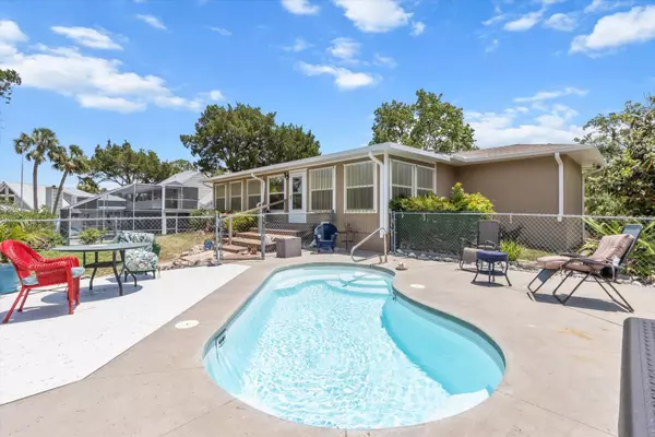 Crystal River, FL 34429,2542 N REGATTA PT