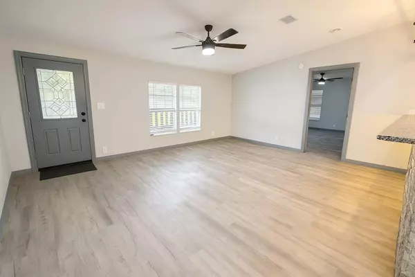 Umatilla, FL 32784,41534 THOMAS BOAT LANDING RD