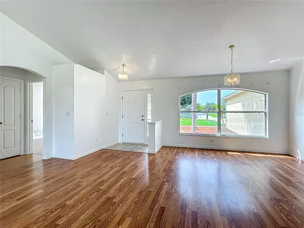 Minneola, FL 34715,439 GENTLE BREEZE DR
