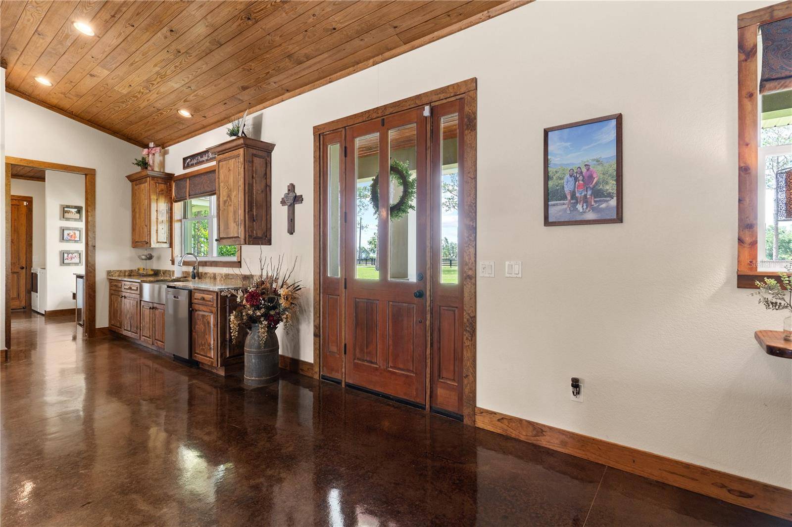 Eustis, FL 32736,23247 LAKE SENECA RD
