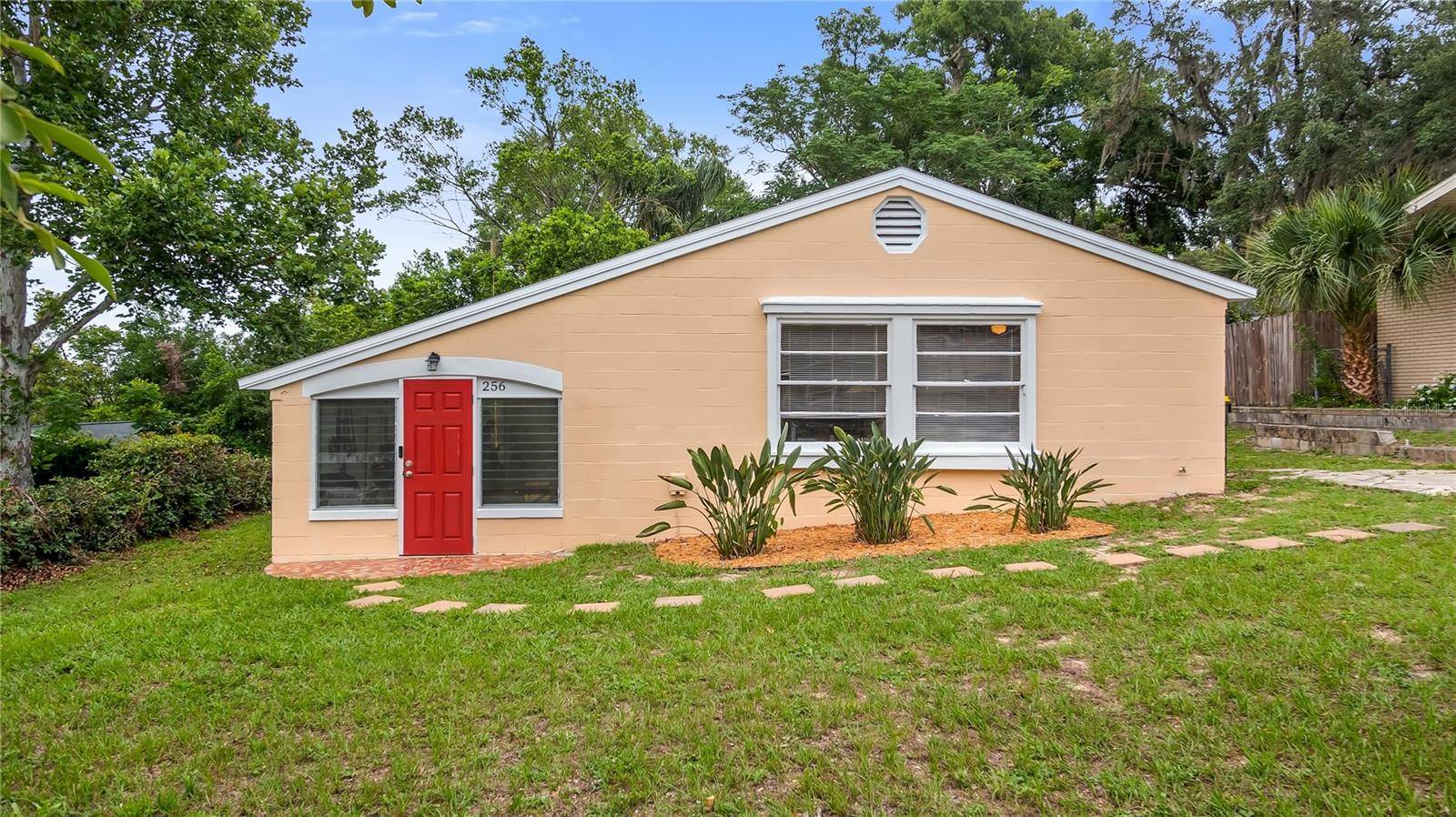 256 CARROLL ST, Clermont, FL 34711