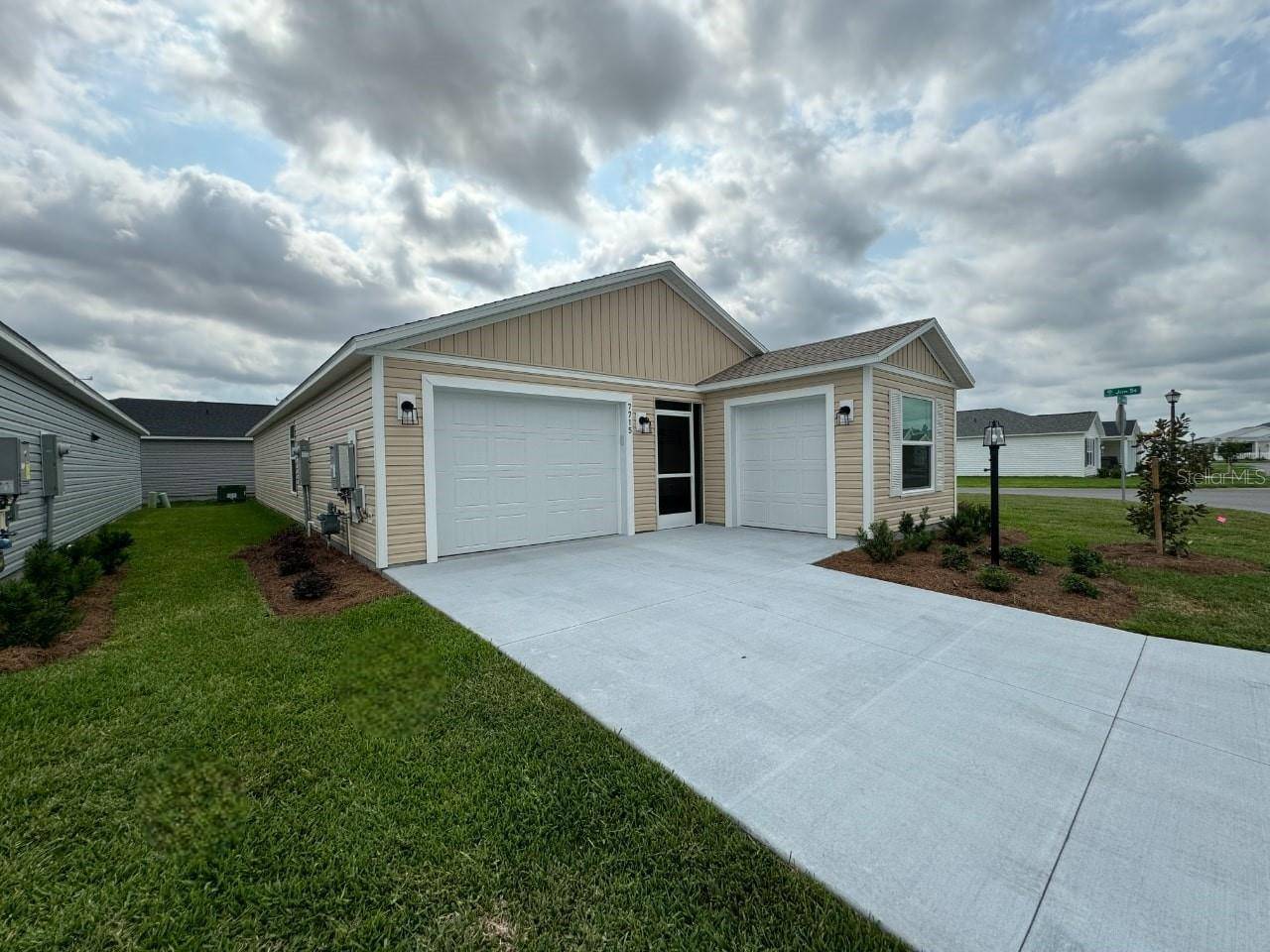 7715 GUARINO LN, The Villages, FL 34762