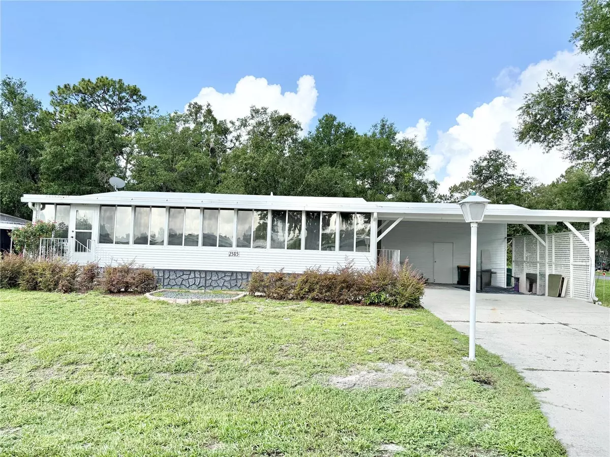 Mount Dora, FL 32757,2585 KAREN DR