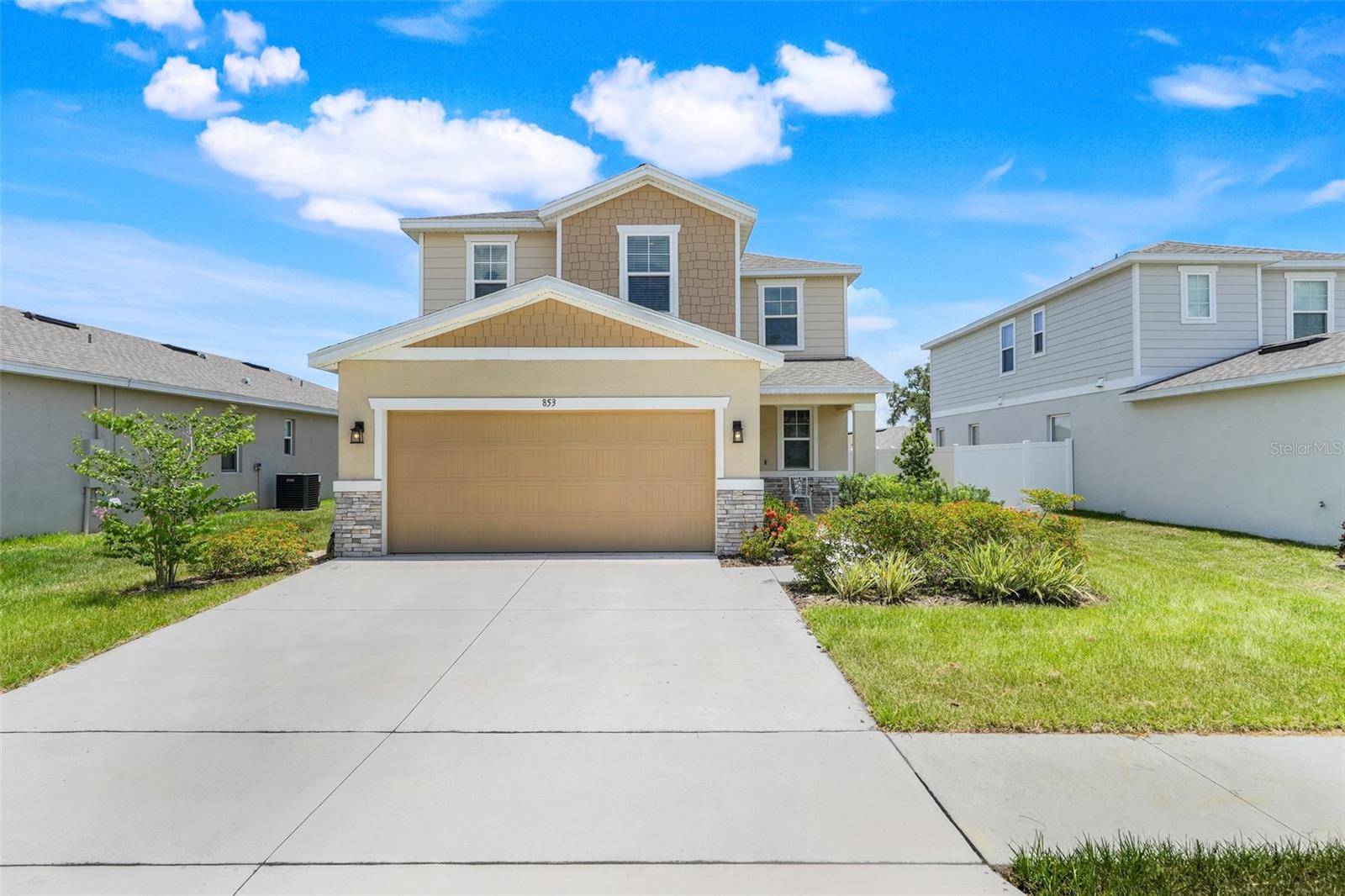 853 BLUE CREEK DR, Haines City, FL 33844
