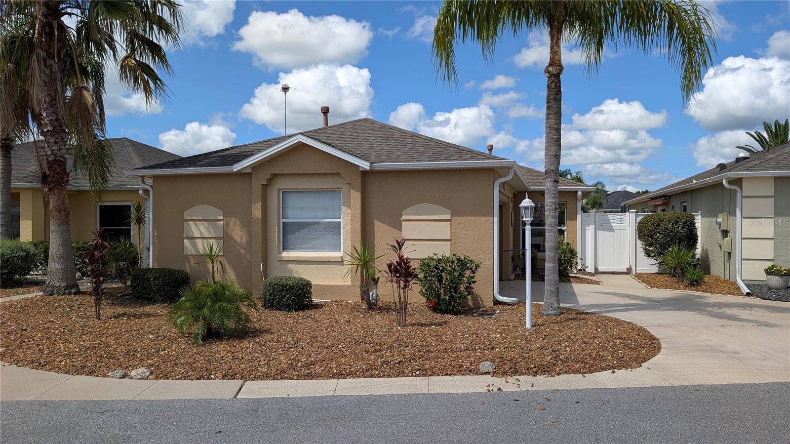 1496 LIME GROVE LN, The Villages, FL 32162