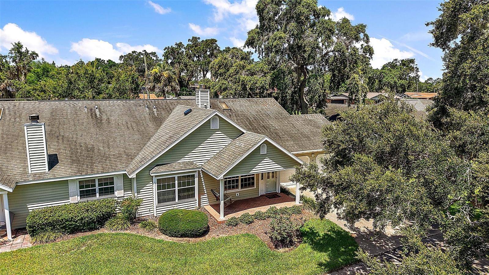 Leesburg, FL 34748,911 BEVERLY HARBORS DR #16