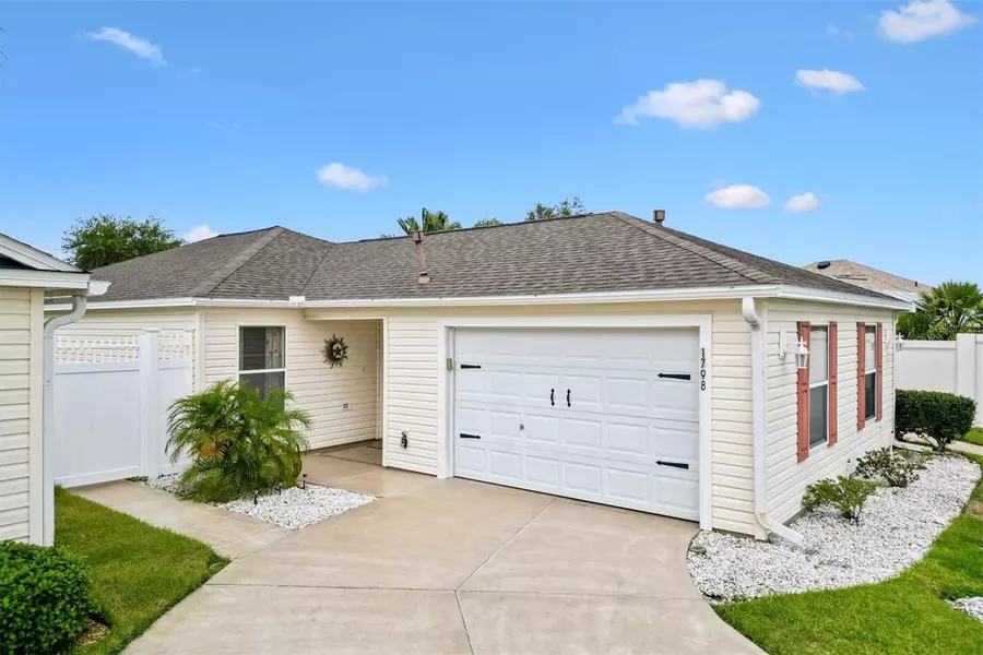 1798 LONGWOOD CT, The Villages, FL 32162