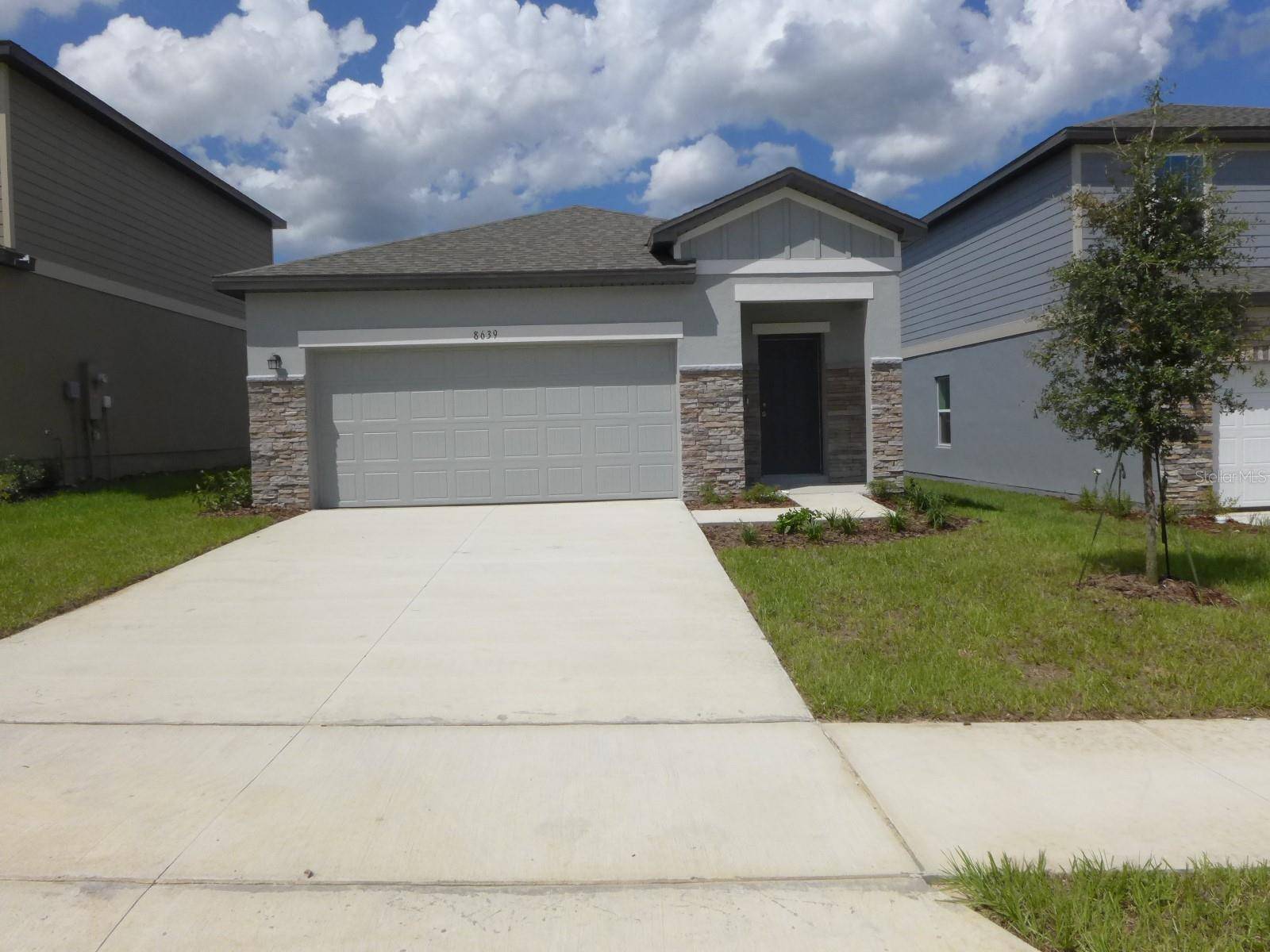 8639 SPORTSMAN LOOP, Groveland, FL 34736