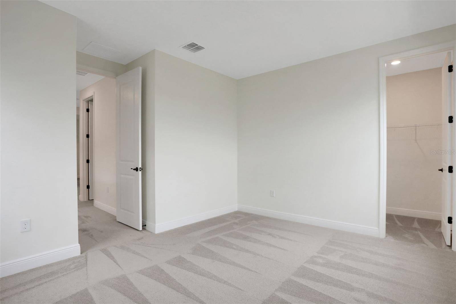 Lakewood Ranch, FL 34240,164 EAGLESTON LN