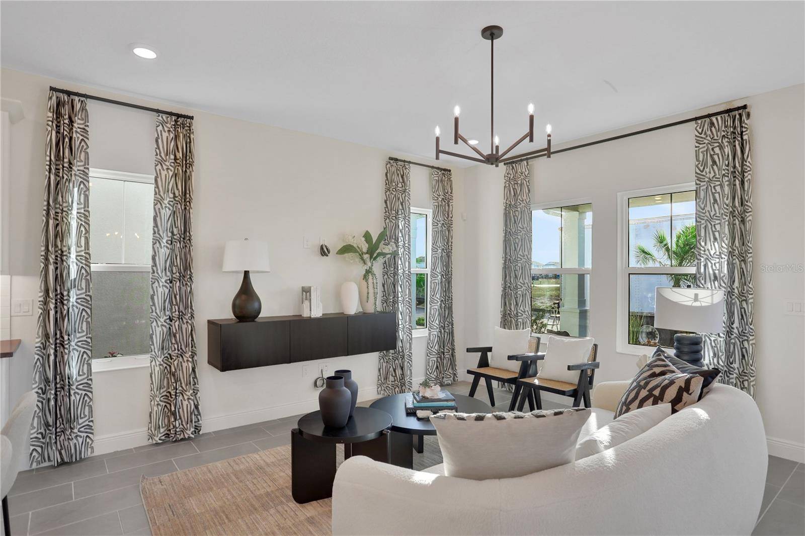 Lakewood Ranch, FL 34240,149 THORNE LN