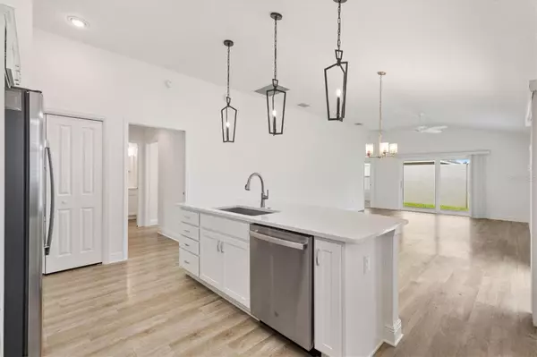 The Villages, FL 34762,6986 ELAINE CT