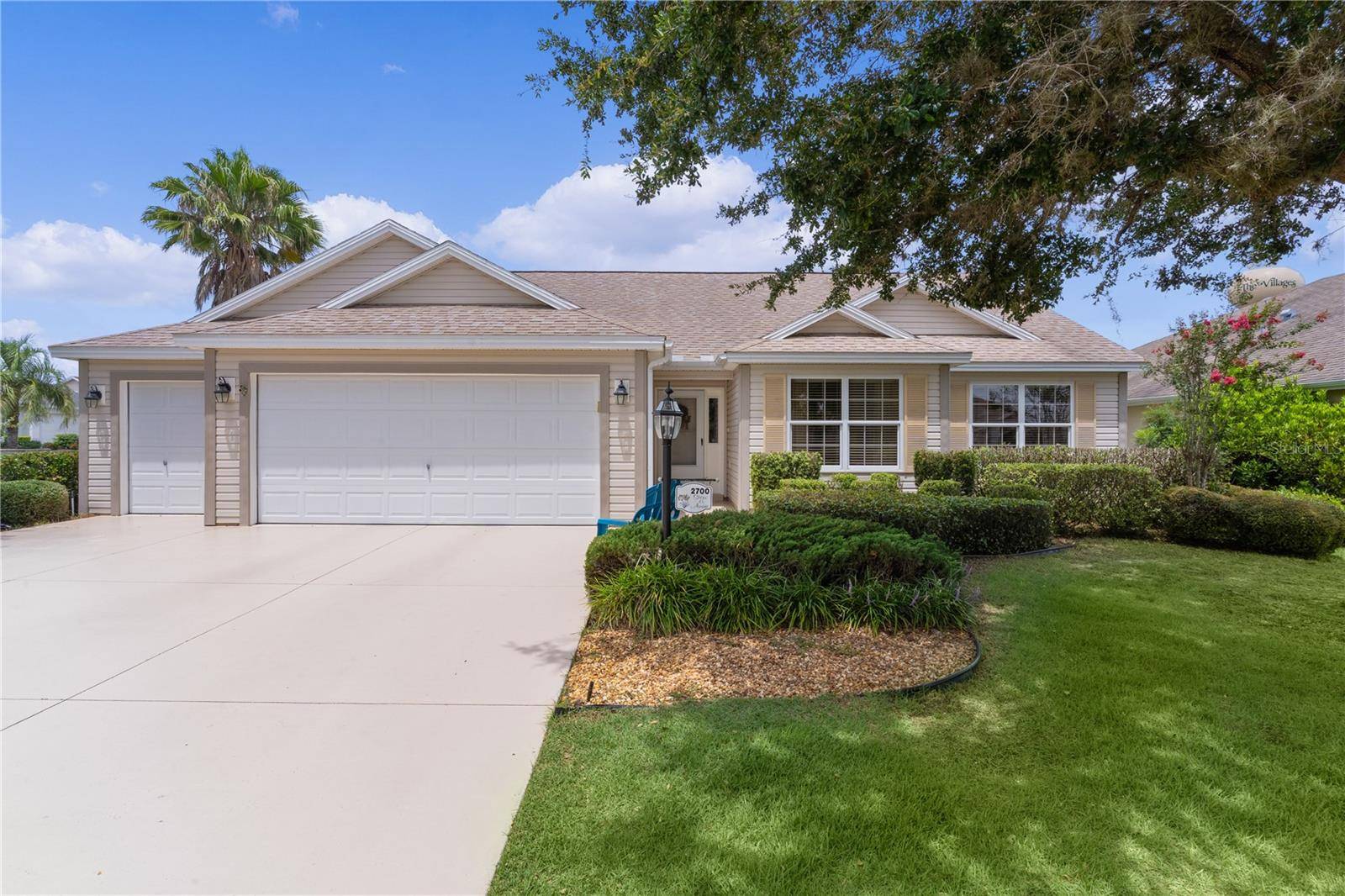2700 DAFFODIL CT, The Villages, FL 32162