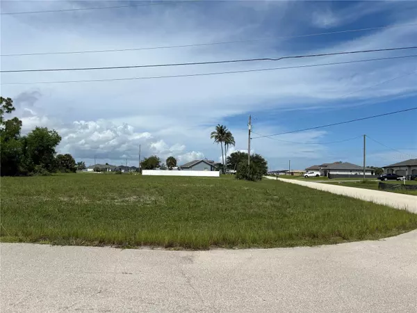 Cape Coral, FL 33993,3424 NW 41ST PL