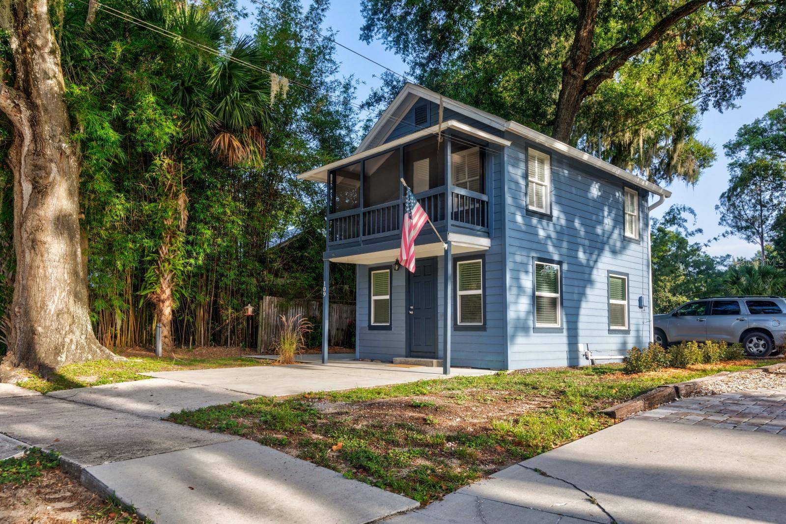 109 W 11TH ST, Mount Dora, FL 32757