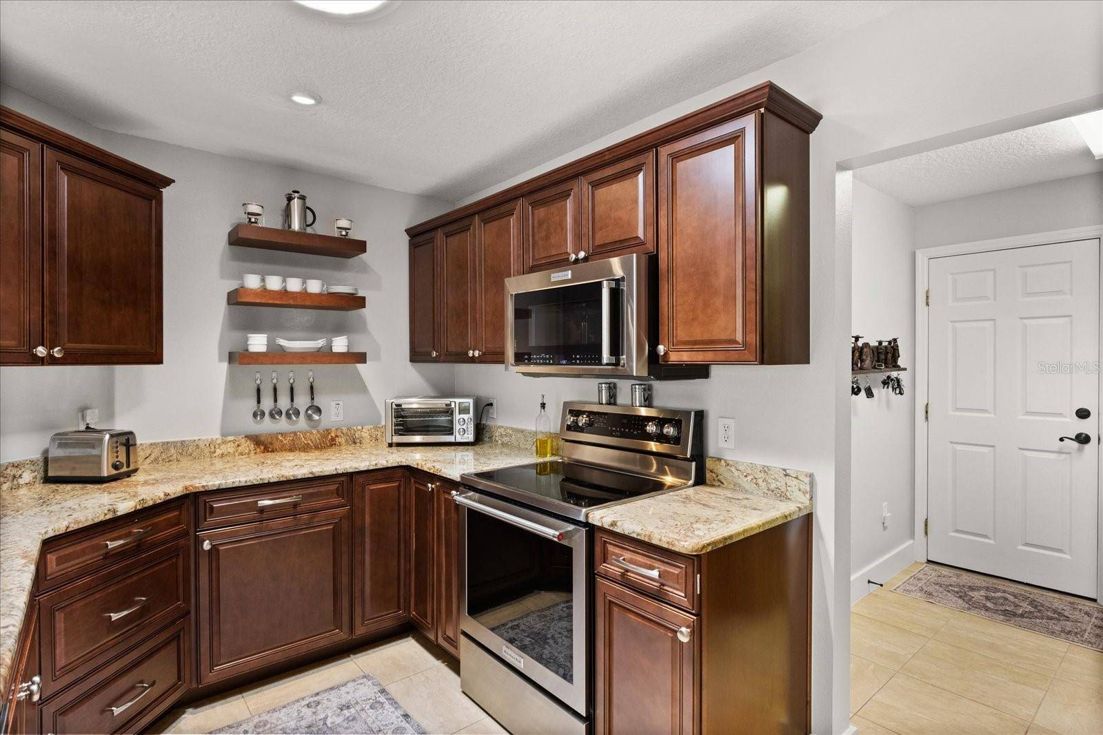 Summerfield, FL 34491,17525 SE 111TH CIR