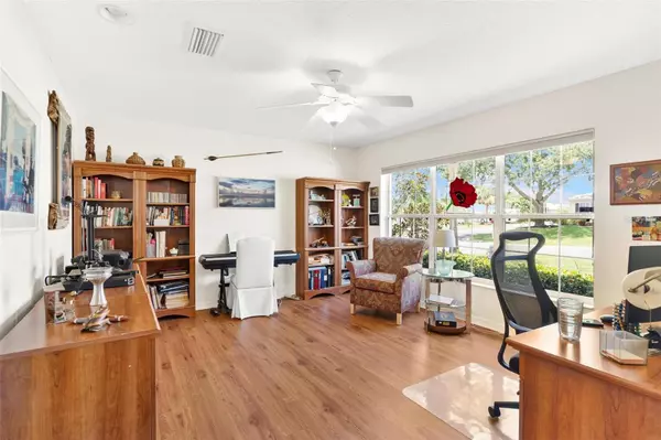 Tavares, FL 32778,5008 ADRIATIC AVE