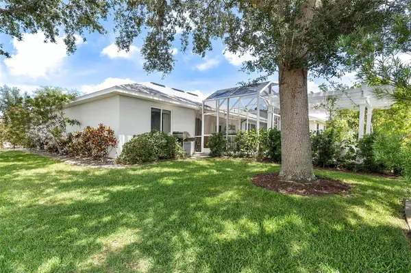 Tavares, FL 32778,5008 ADRIATIC AVE