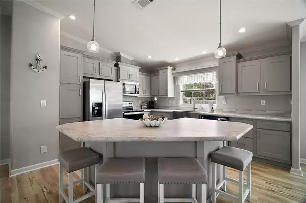 Tavares, FL 32778,31609 TERRACE DR