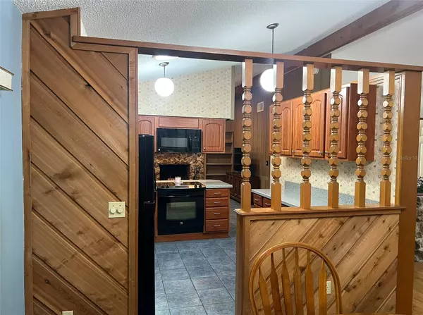 Deltona, FL 32725,825 N 3RD AVE