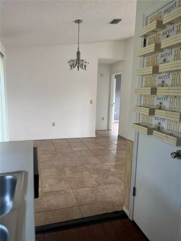 Mount Dora, FL 32757,1585 TRIANGLE DR