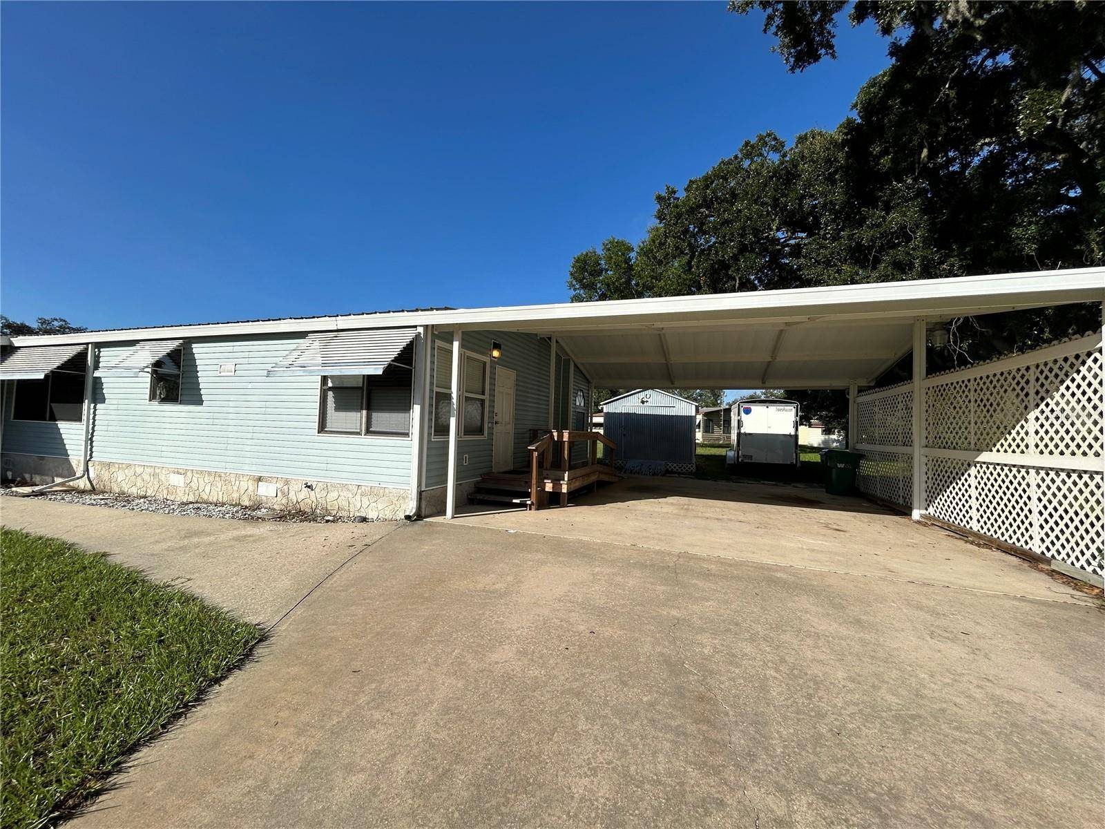 Lady Lake, FL 32159,13904 COUNTY ROAD 109D