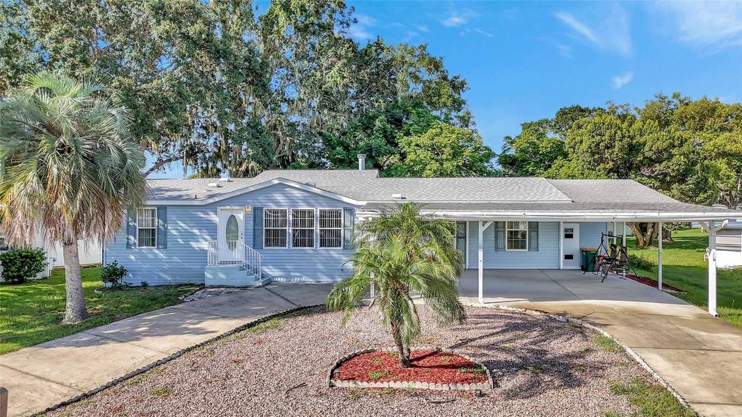 1128 FOREST LN, Tavares, FL 32778