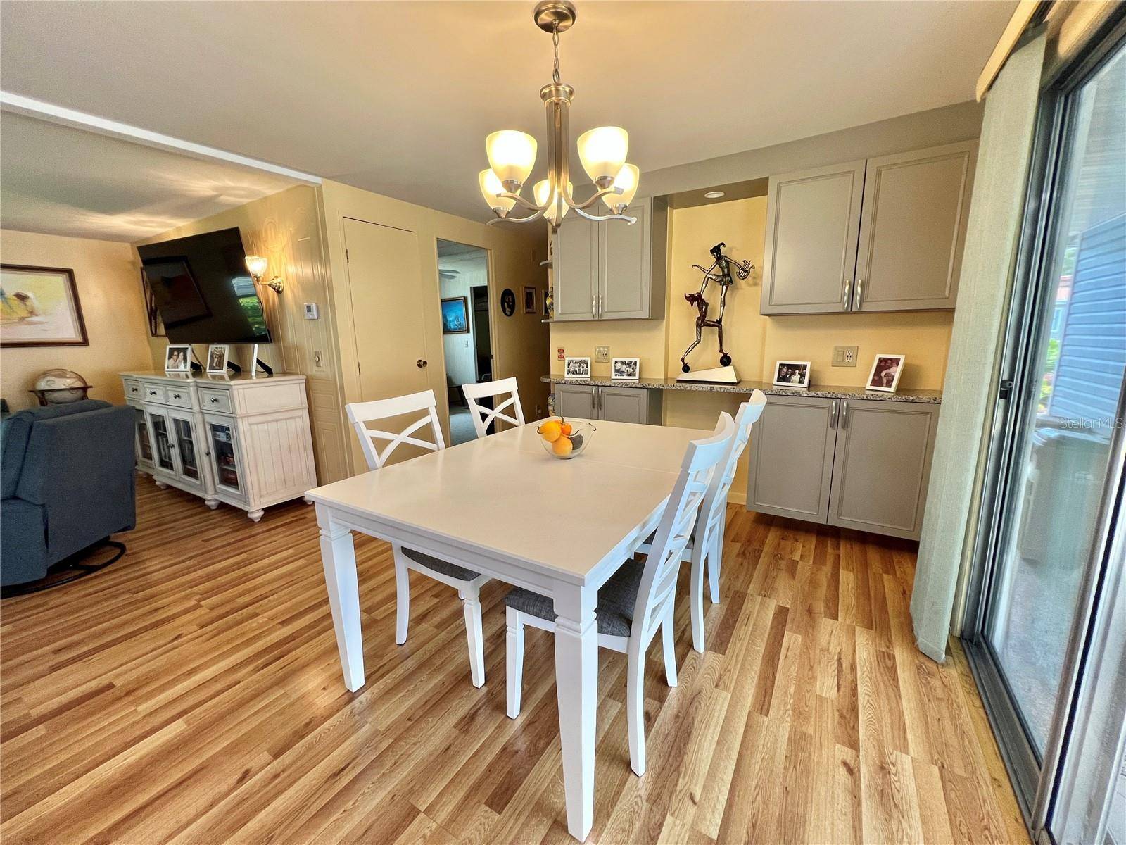 Leesburg, FL 34748,117 CHESTNUT ST