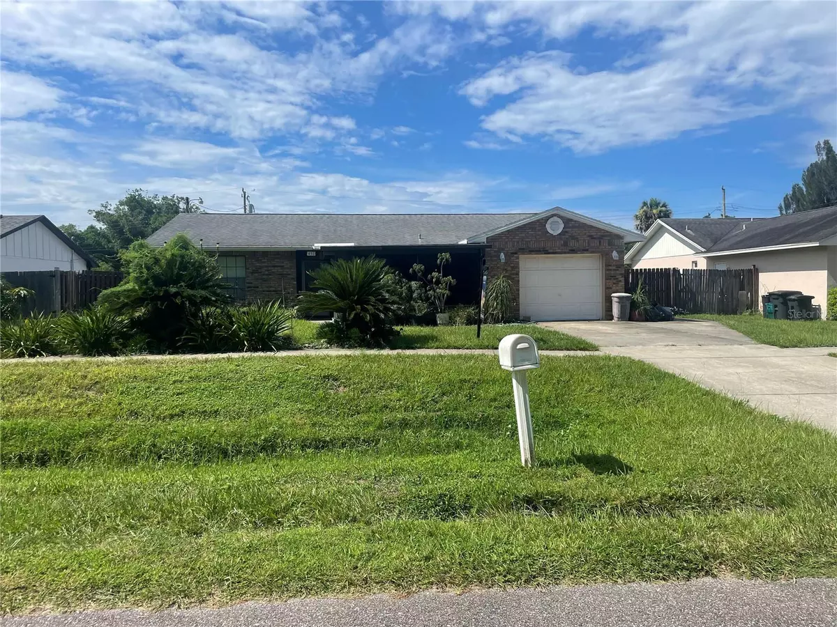 Chuluota, FL 32766,451 CENTER ST