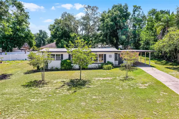 725 EAST AVE, Clermont, FL 34711