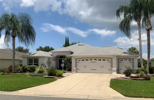 1555 GOLDEN RIDGE DR, The Villages, FL 32162
