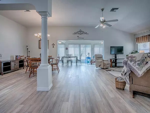 The Villages, FL 32162,1437 RAMON RD