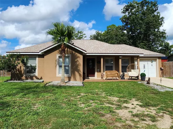 40647 E FIRST AVE, Umatilla, FL 32784