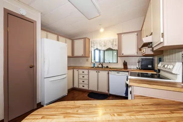 Tavares, FL 32778,1543 APACHE CIR