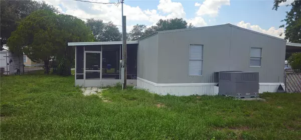 Polk City, FL 33868,221 SUNSHINE BLVD